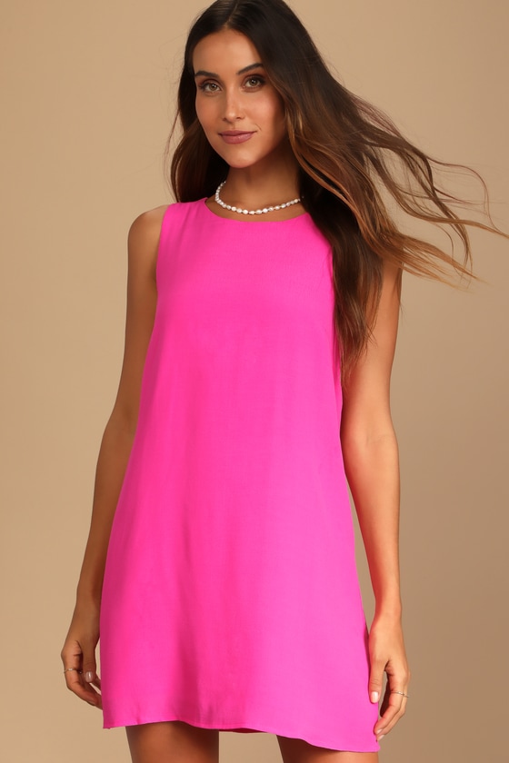 pink shift dress